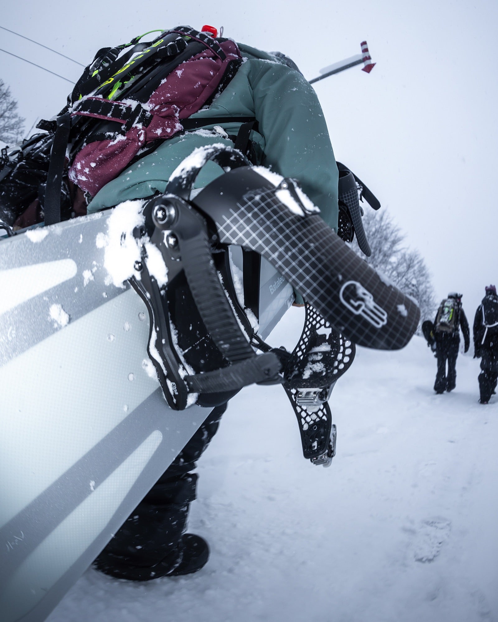 Etna AsymWrap™ Snowboard Bindings