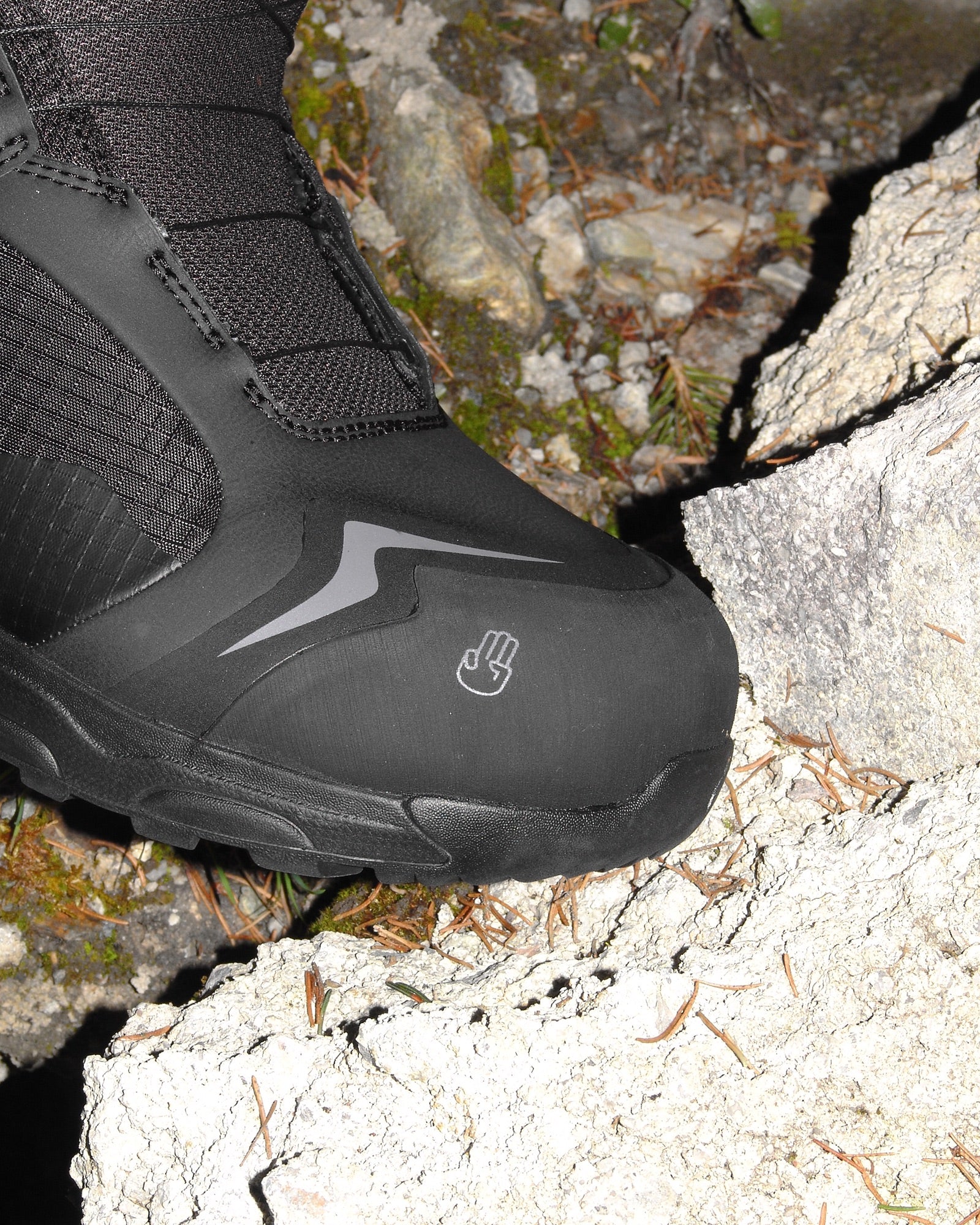 Rave Men's Snowboard Boots