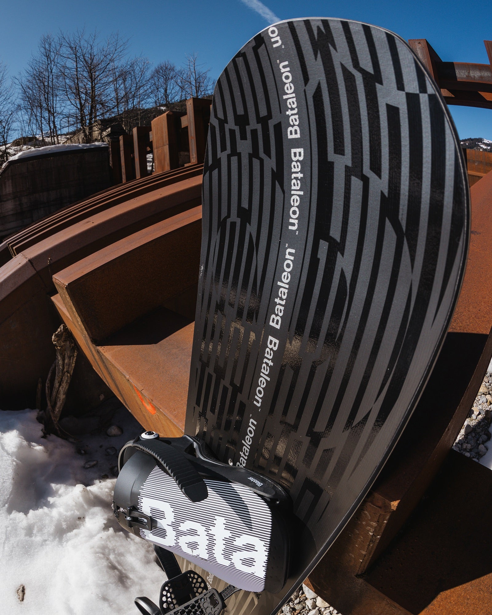 Turbo Men's Snowboard