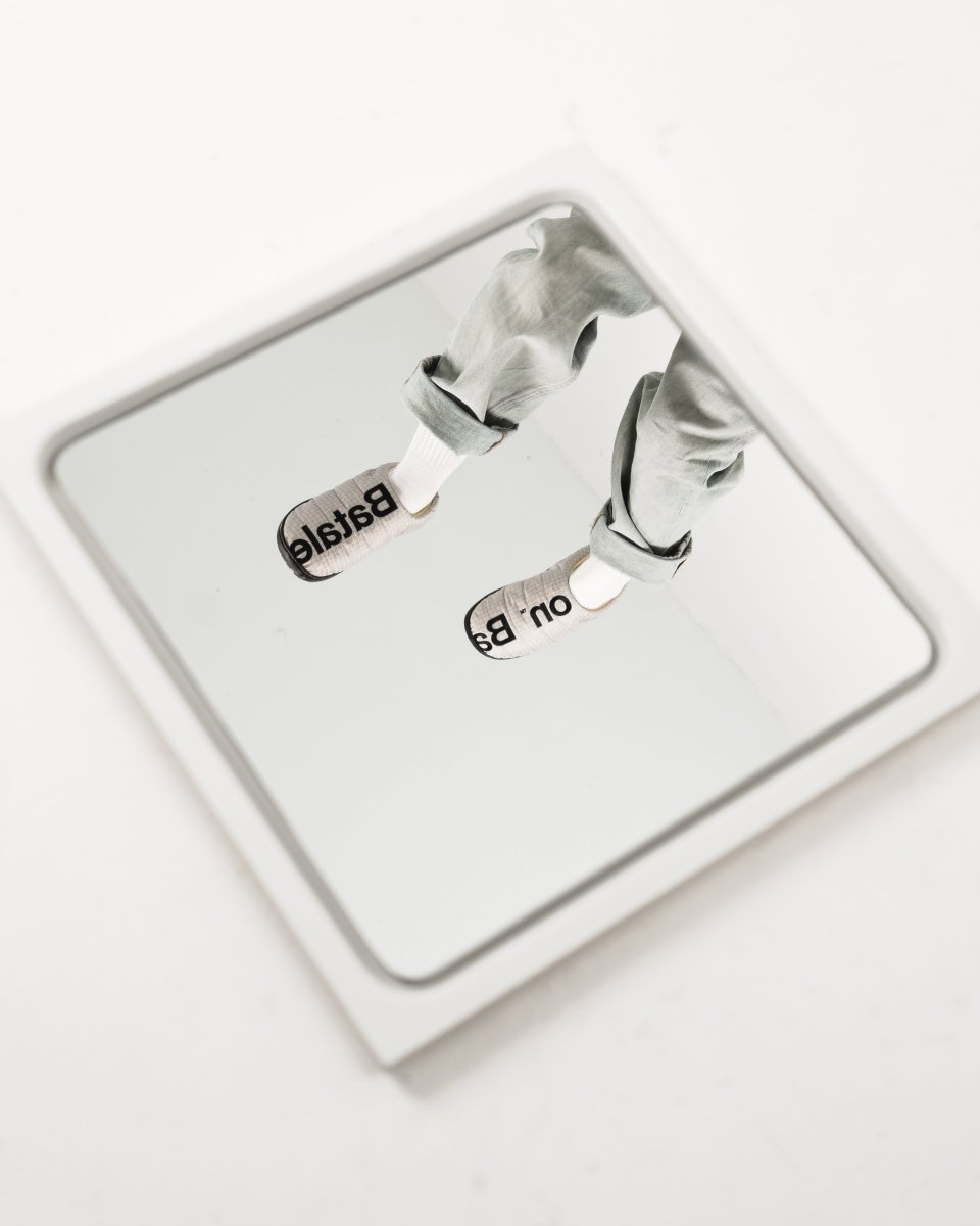 Quality house slippers in gray. Subu Slippers 2025 | Bataleon Snowboards™ 2025.