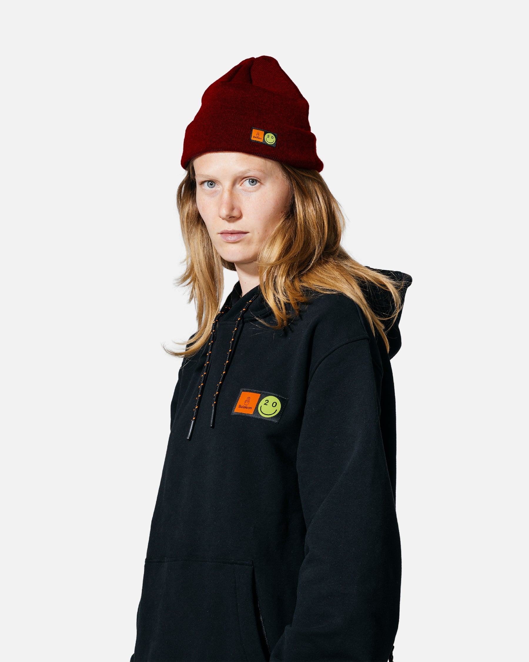 Bataleon Murray Beanie 2023-2024 ruby wine apparel two