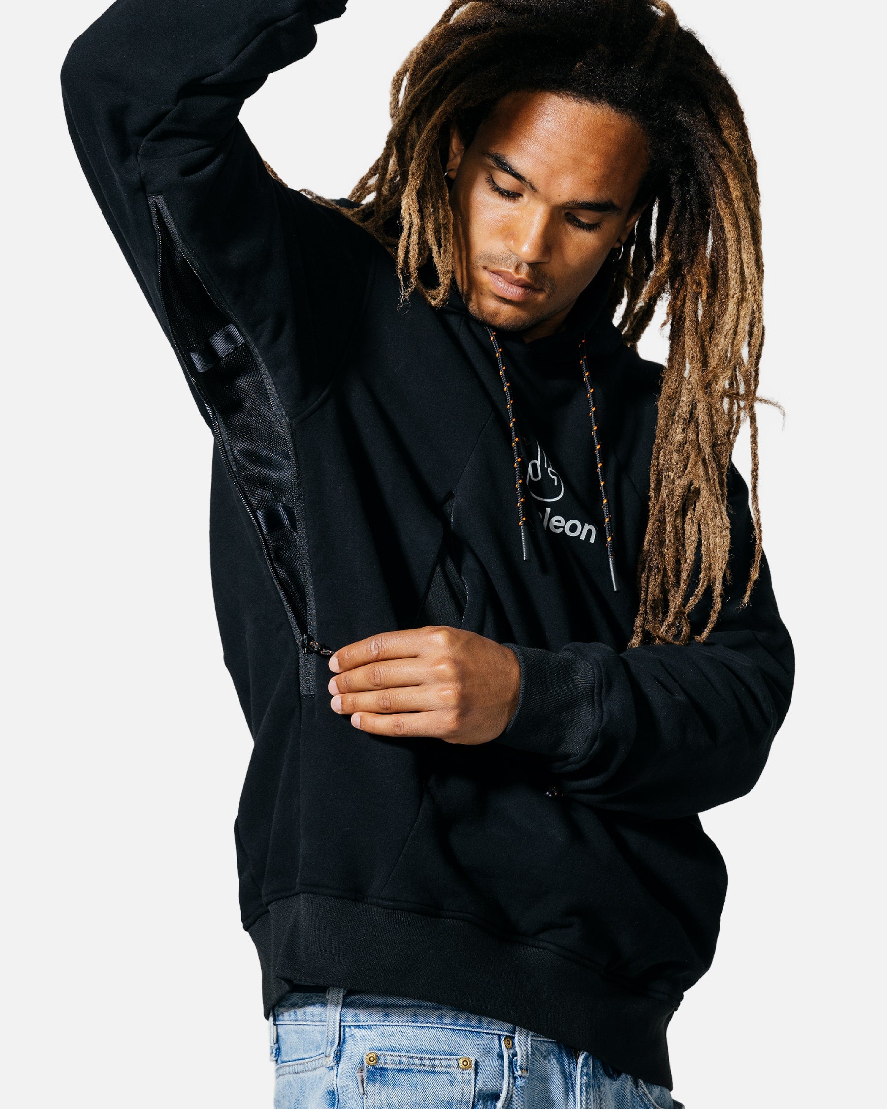 Bataleon snowproof delta hoodie 2023-2024 black apparel four