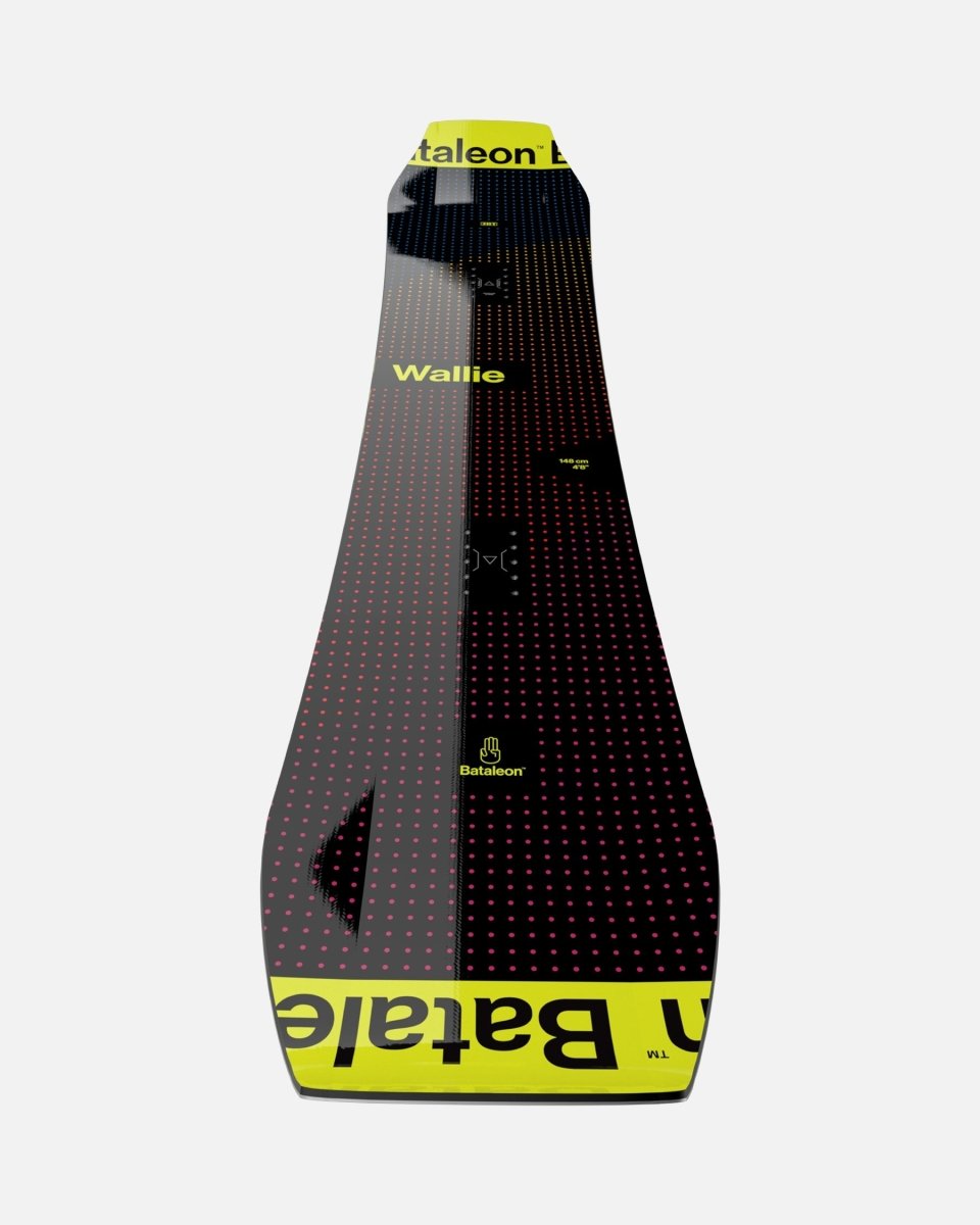 Bataleon wallie 2023-2024 snowboard three