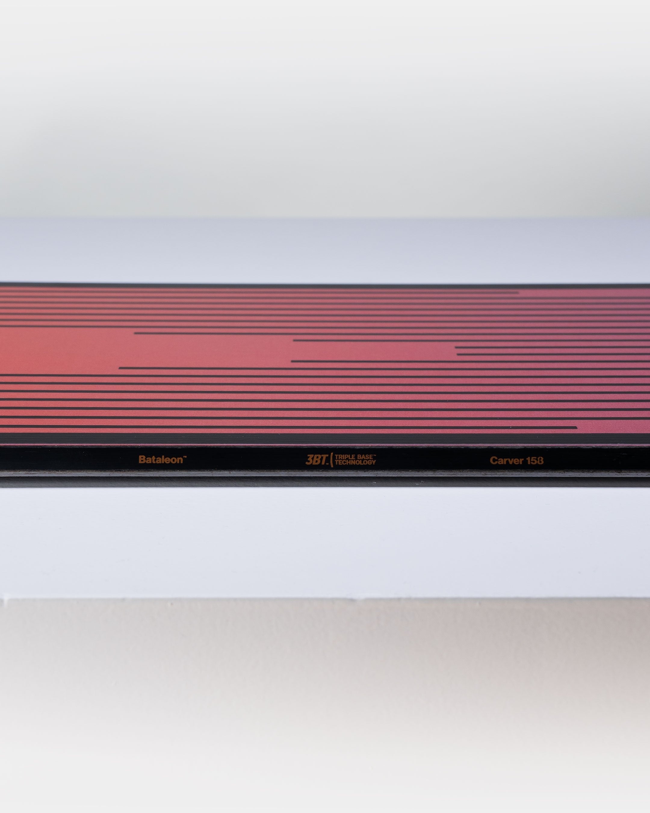 Bataleon carver snowboard 158 sidewall shot